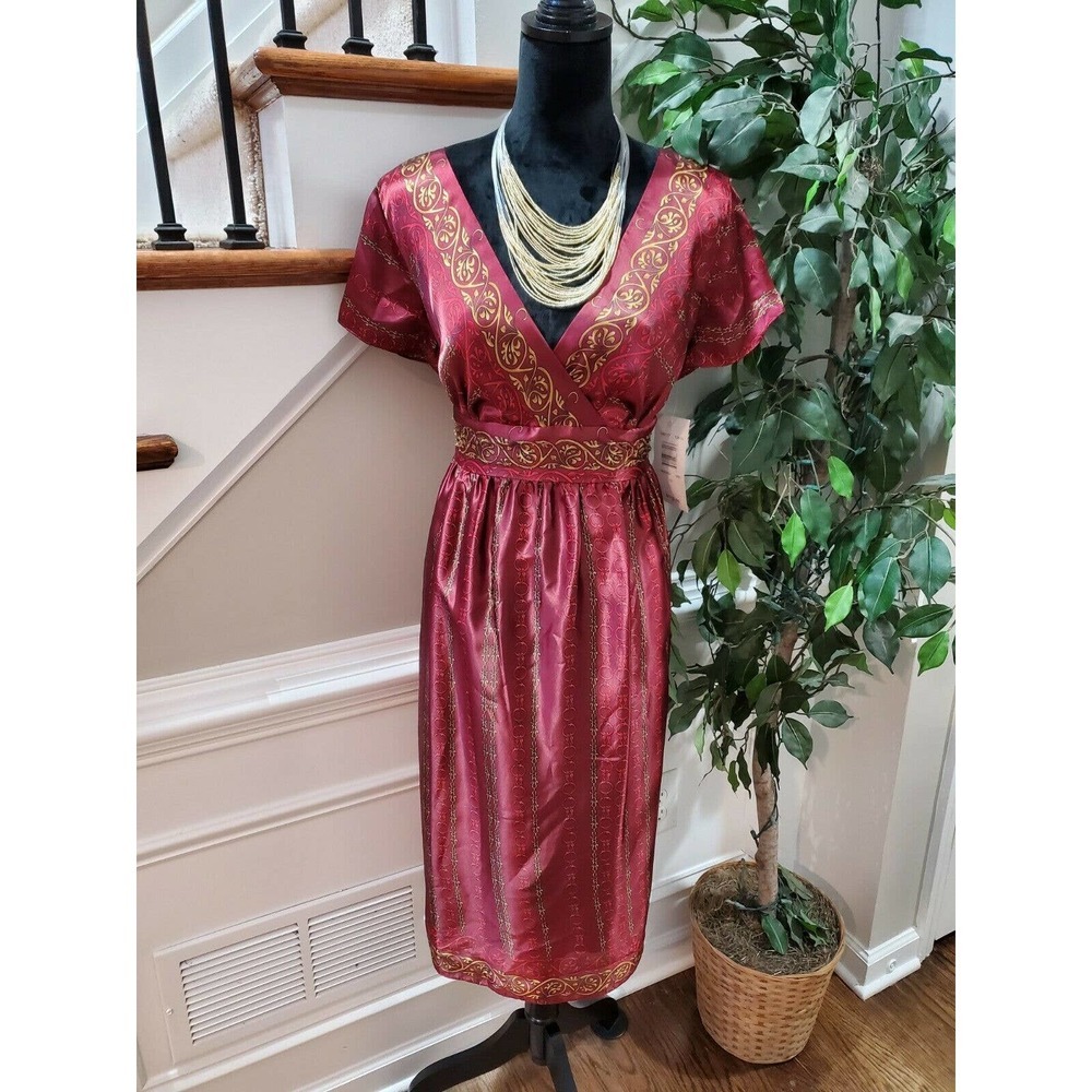 Signature Women Wine Red Polyester Short Sleeve V-Neck Knee Length Dress Size 12